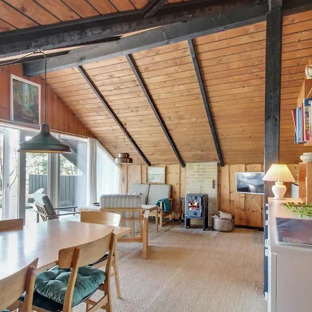 Holiday home Ernst - 700m From The Sea In Western Jutland By Interhome Blavand